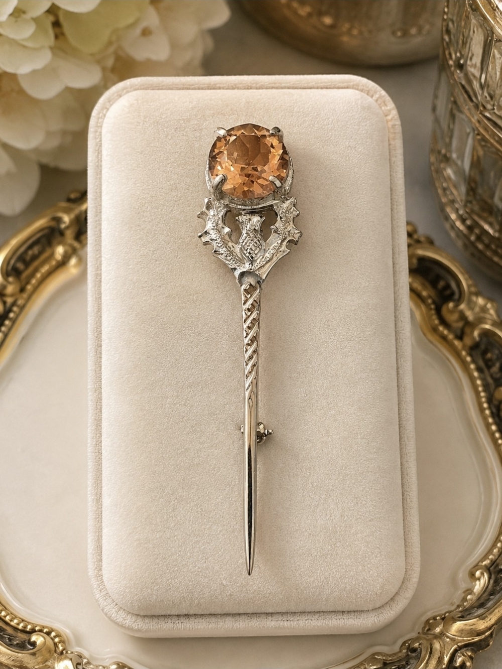 Vintage-Style Citrine Top Silver Stick Pin Brooch